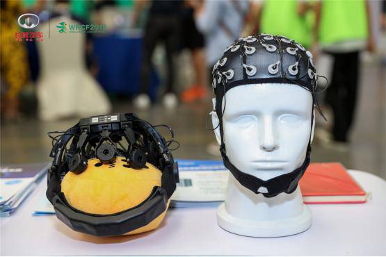 世界機器人總決賽開幕,長城汽車智慧工廠上演巔峰科技對決 世界機器人總決賽開幕,長城汽車智慧工廠上演巔峰科技對決