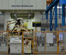 機器人制造及系統集成企業——沃