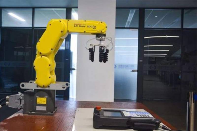 工業(yè)機(jī)器人四大家族都有什么樣的競(jìng)爭(zhēng)力