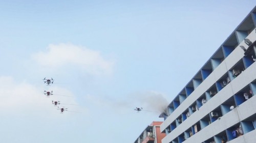 華科爾無人機編隊滅火實戰驚艷 破解高層建筑消防難題
