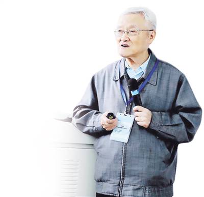 陸汝鈐:就算在荒野,也能踏出路來