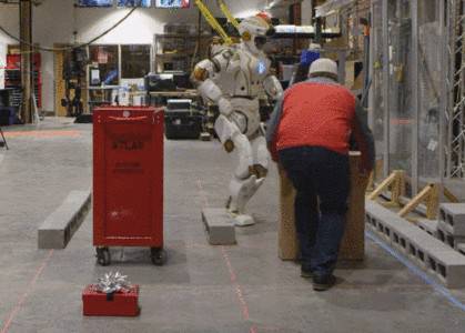 �C(j��)�������÷����һ��Խ�ϣ���ʿ�D��(d��ng)��Atlas��������(d��o)���¼���