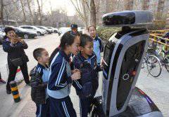 巡防機(jī)器人落戶北京,監(jiān)視非法行