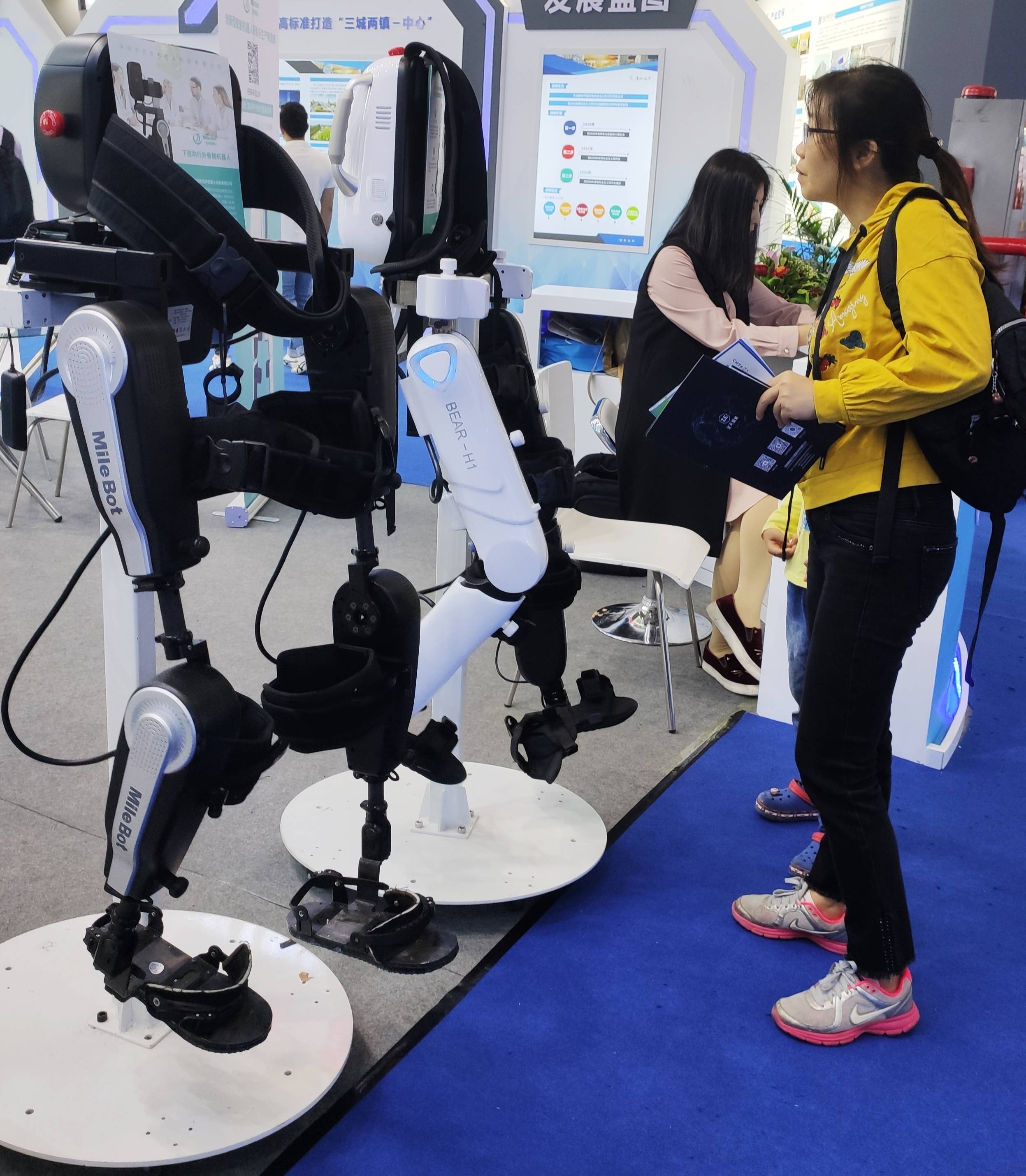 高交會:機(jī)器人從工業(yè)生產(chǎn)走入大眾生活