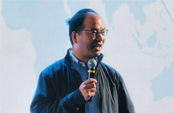 �vӍ�İٶ��ڵ�AI Labؓ(f��)؟(z��)�ˏ����x��Ҫȥ���