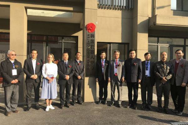 �n��(gu��)�C(j��)���������ں���ʒɽ�C(j��)����С�(zh��n)�_(k��i)Ļ